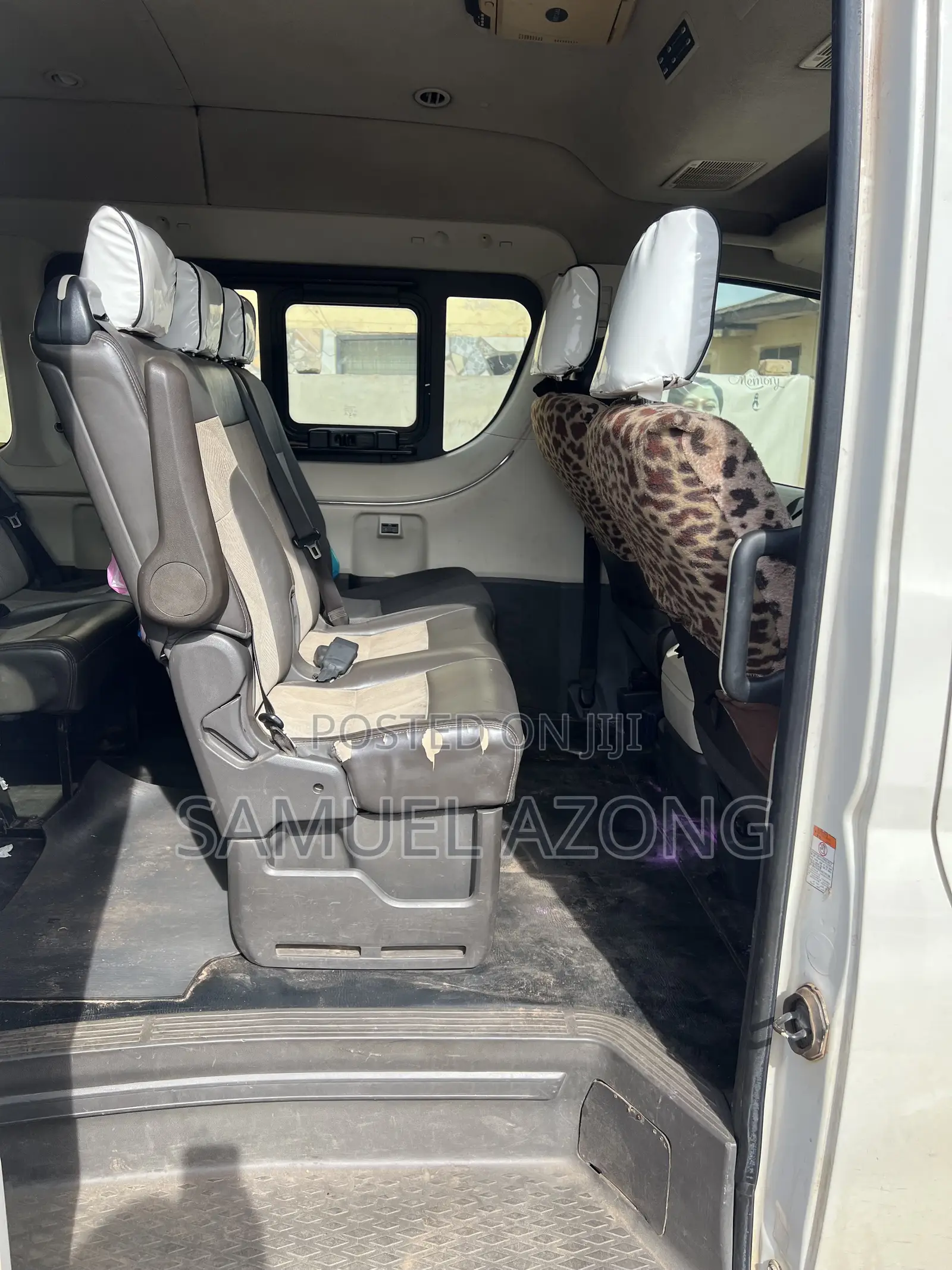 Toyota HiAce 2023 White