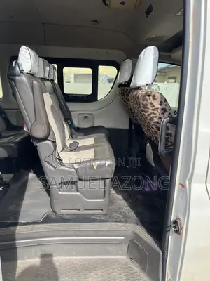 Toyota HiAce 2023 White