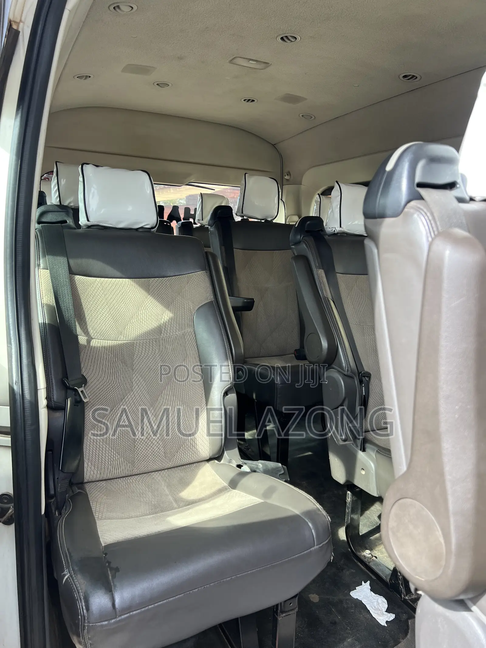 Toyota HiAce 2023 White