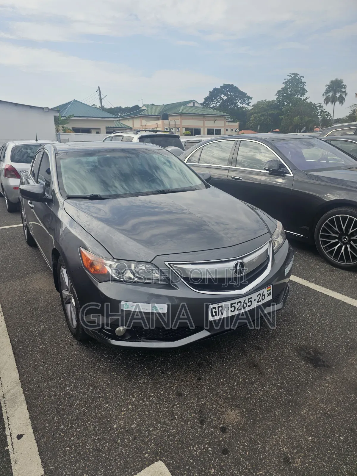 Acura ILX Base FWD (2.0L 4cyl 5A) 2013 Gray