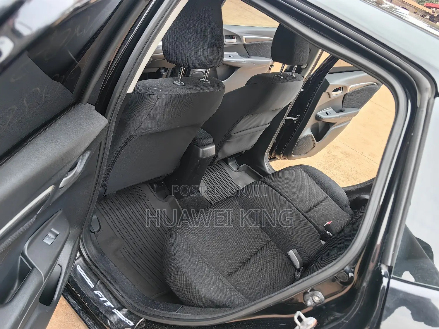 Honda Fit EX 4dr Hatchback (1.5L 4cyl CVT) 2015 Black