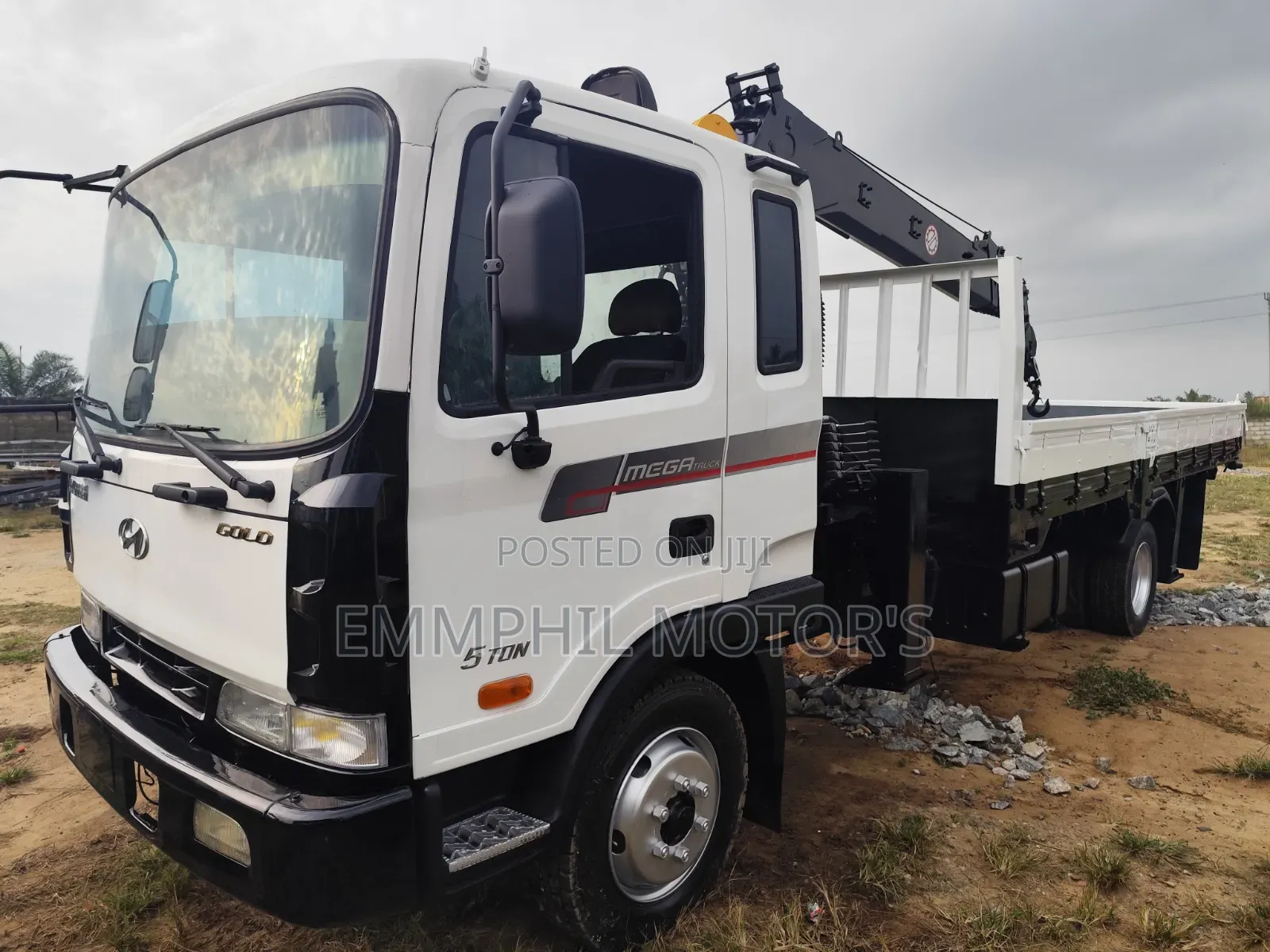 Heavy Duty Crane. New Arrival.