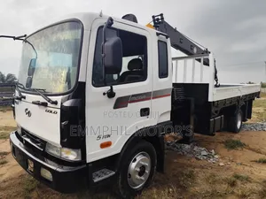 Heavy Duty Crane. New Arrival.