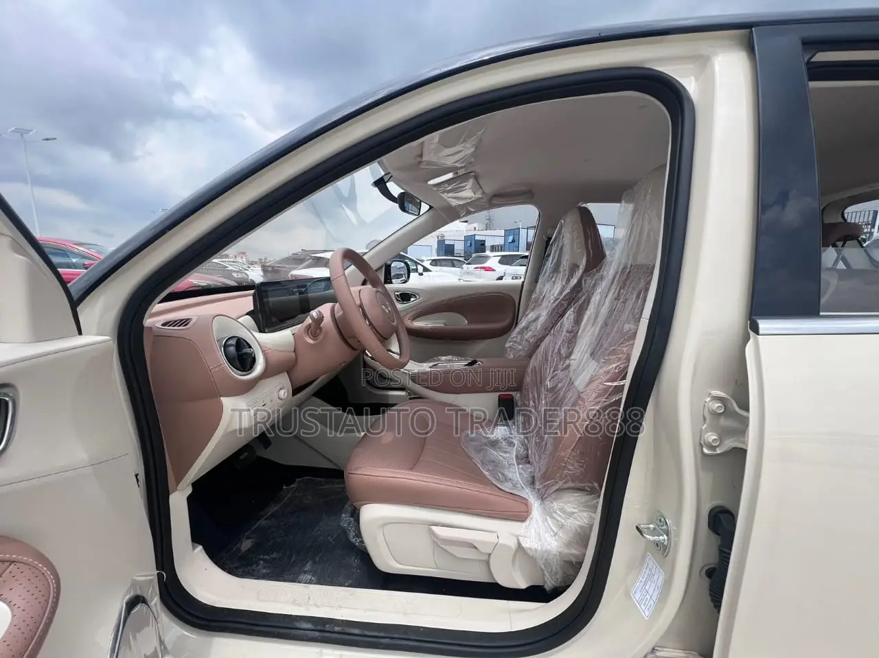 New Wuling Bingo 2025 Beige
