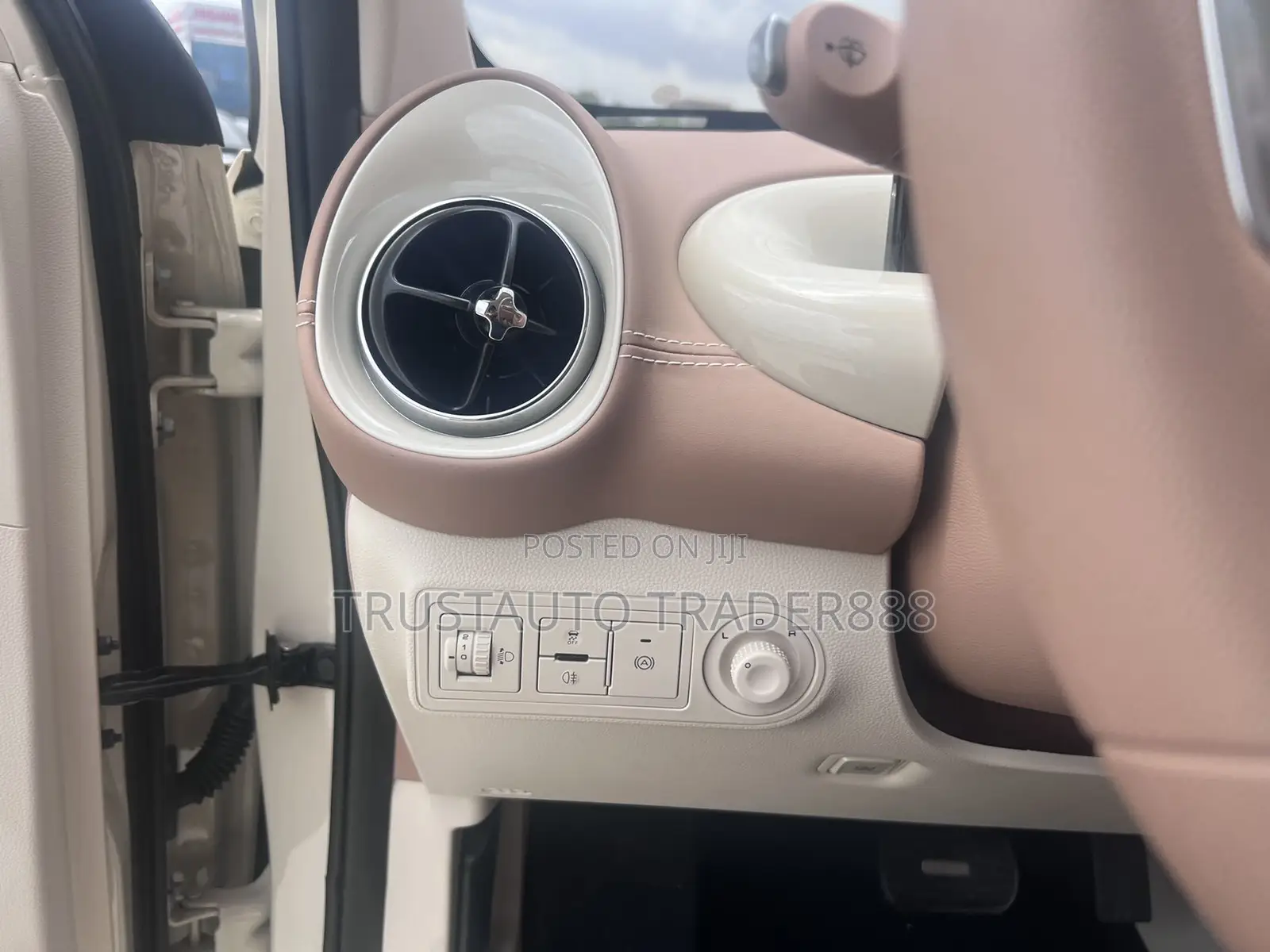 New Wuling Bingo 2025 Beige