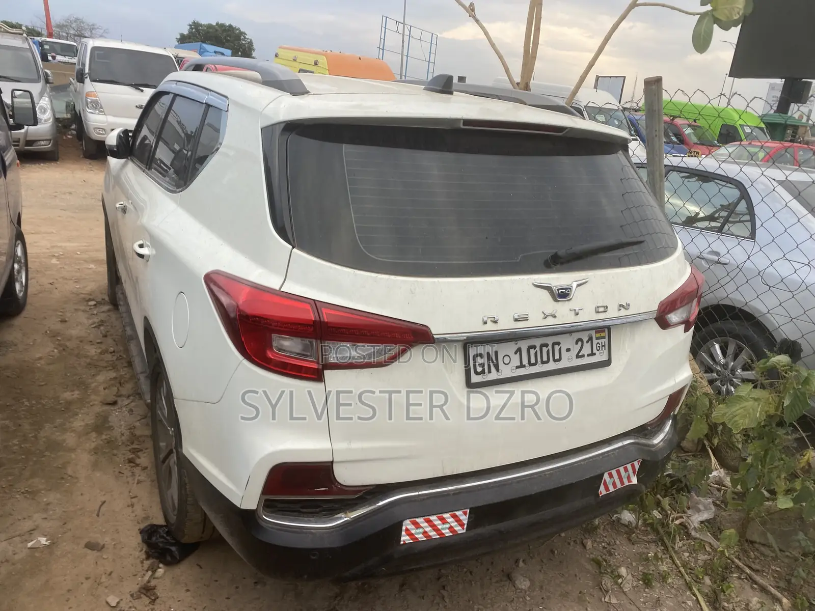 Car 2018 White
