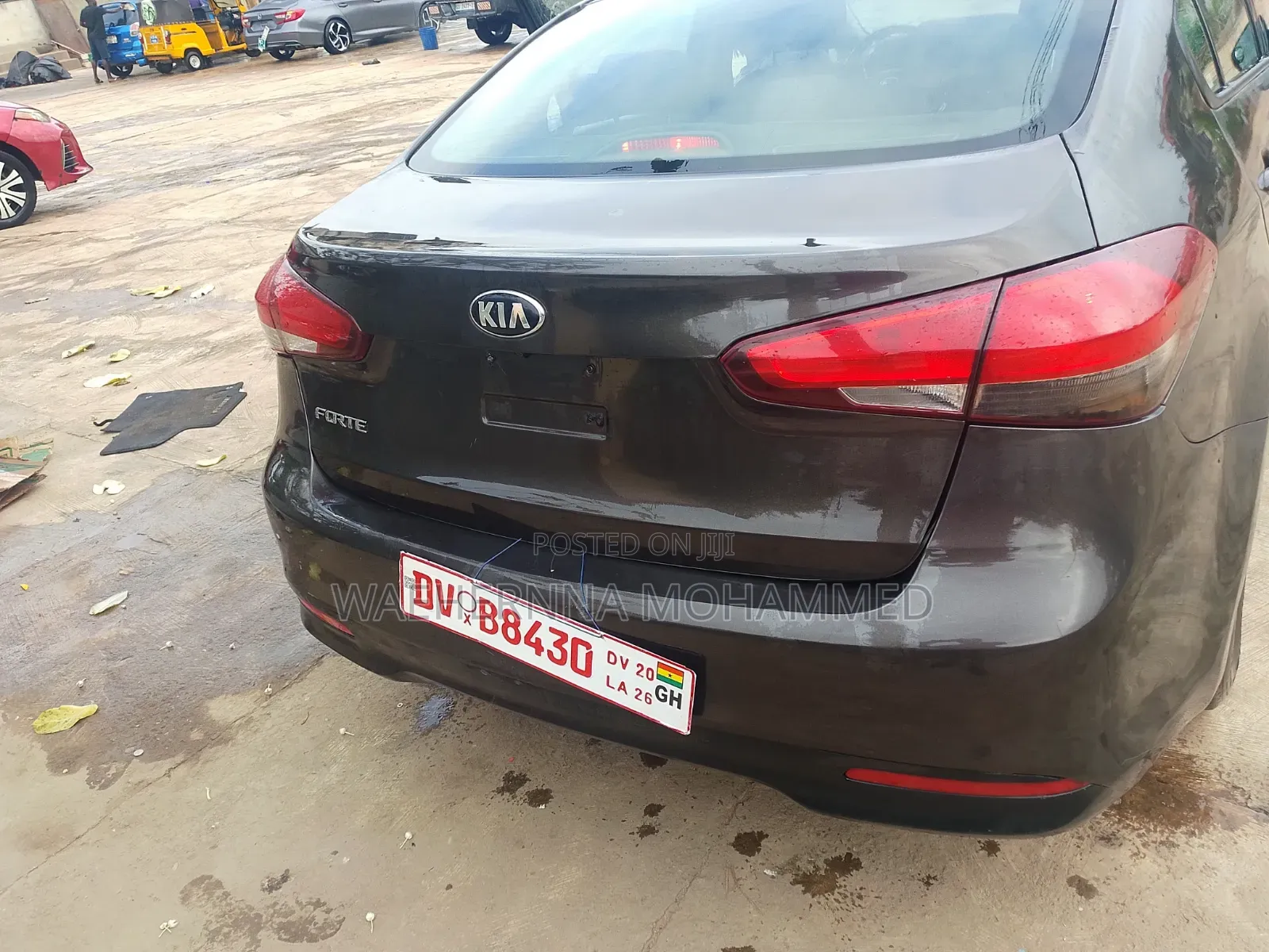 Kia Forte 2018 Brown