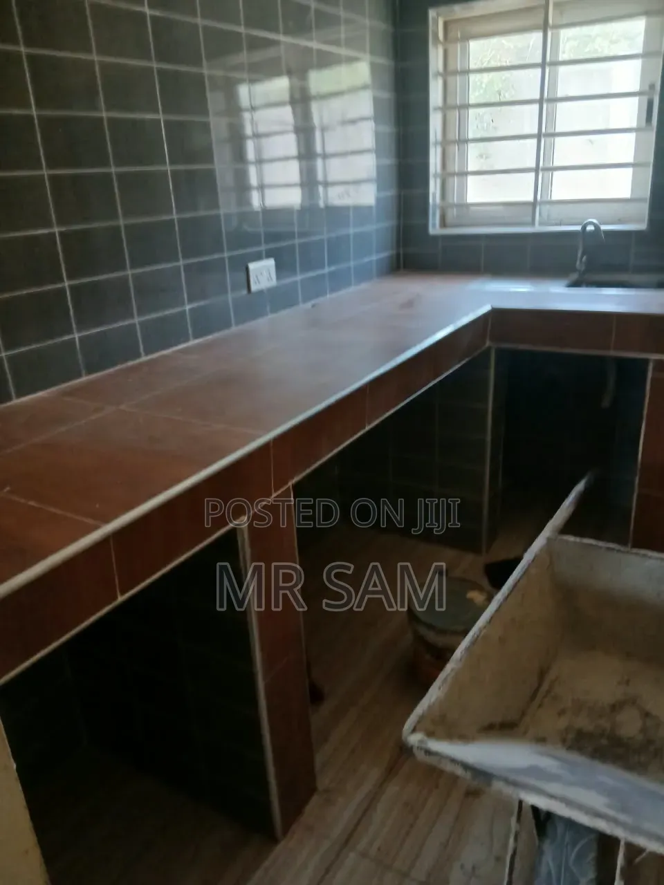 3bdrm House in Sam Properties, Old Barrier for sale