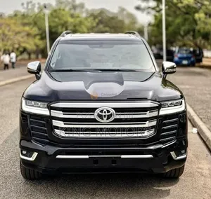 New Toyota Land Cruiser 2025 Black