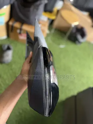 Hyundai Elantra Driving Mirror With Lights and Sensor 2021 2022 2023