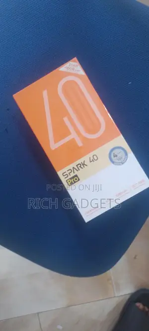 New Tecno Spark 40 Pro 256 GB Black