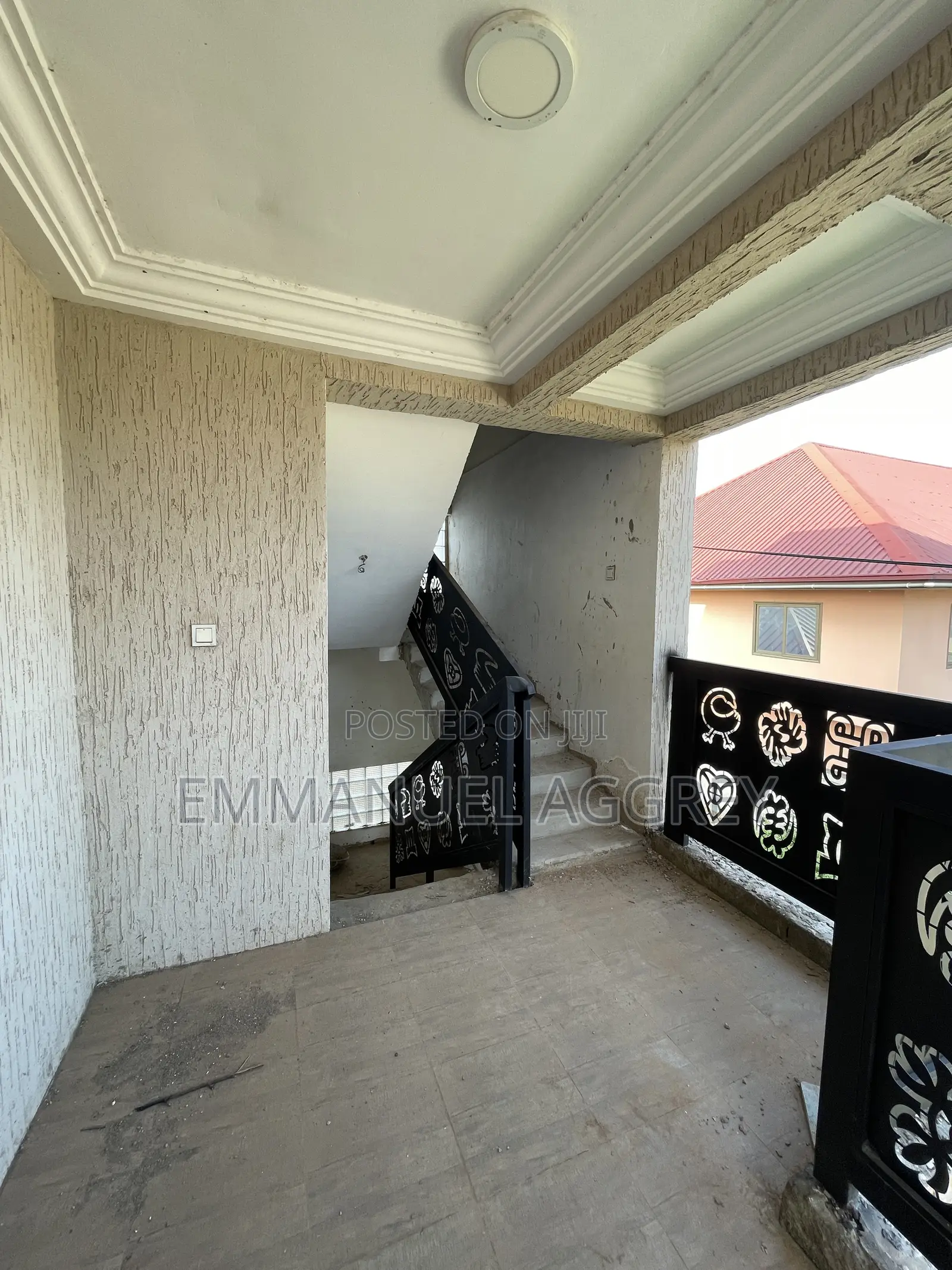 Chamber Hall /Single Self-Contained Available for Rent in Gbetsile