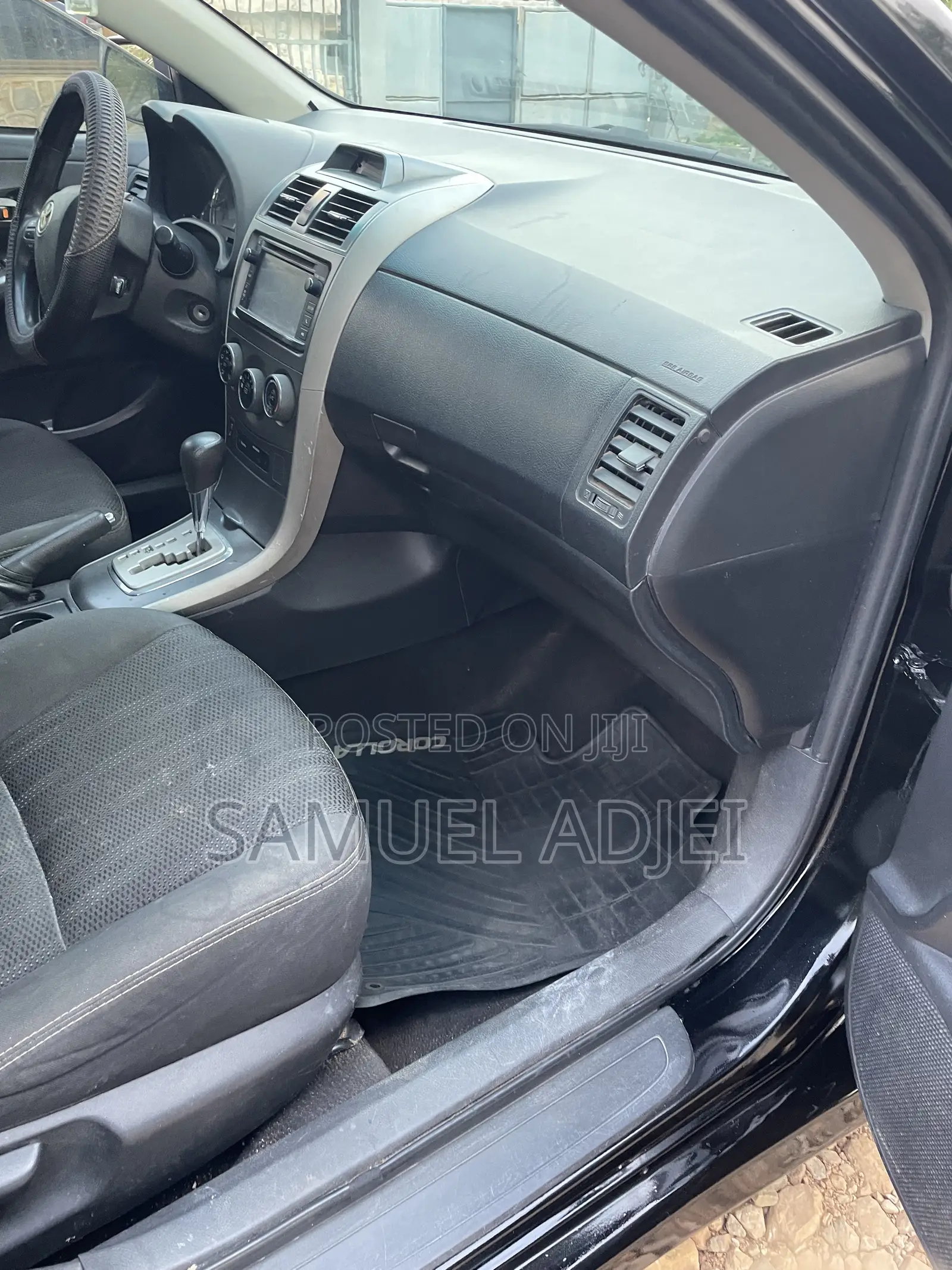Toyota Corolla 2013 Black