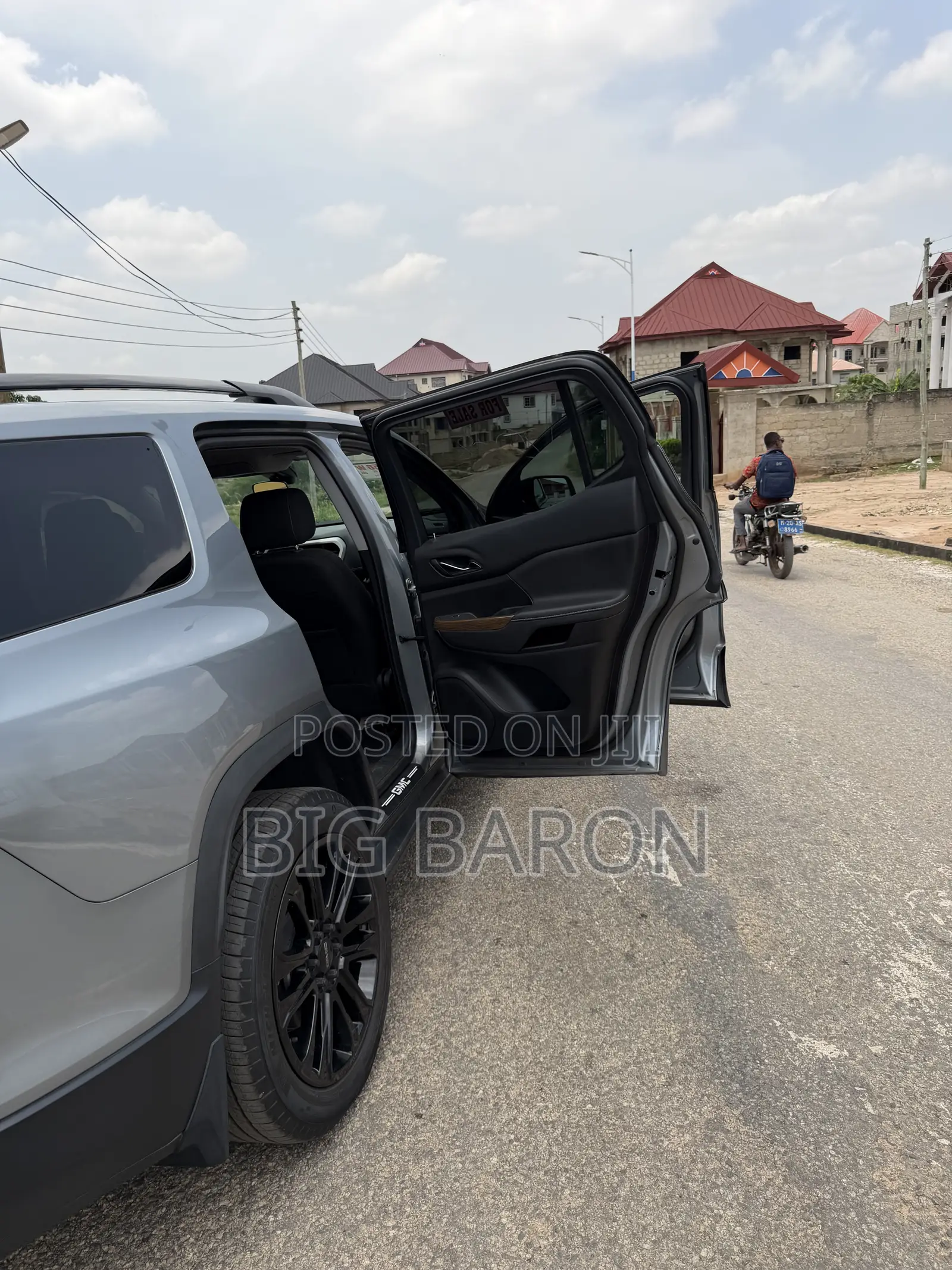 GMC Acadia SLE AWD 2023 Gray