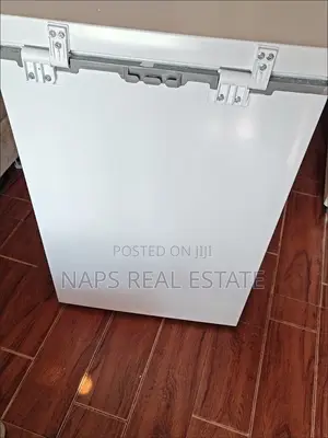 101L Midea Freezer