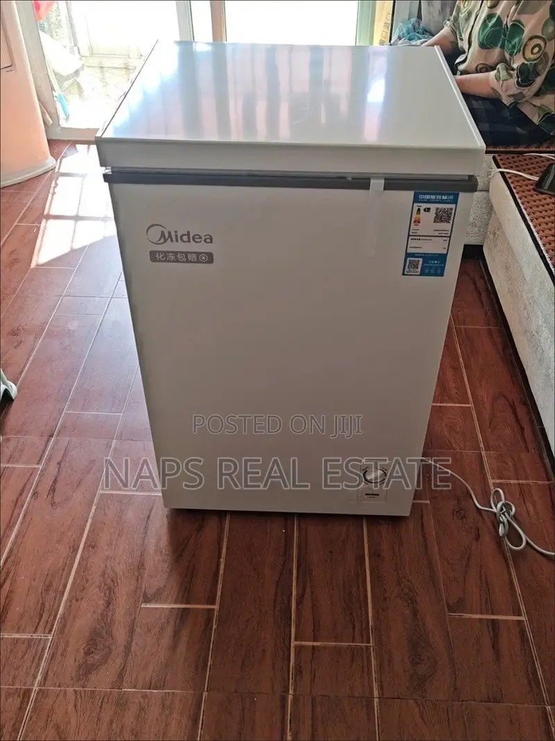 101L Midea Freezer