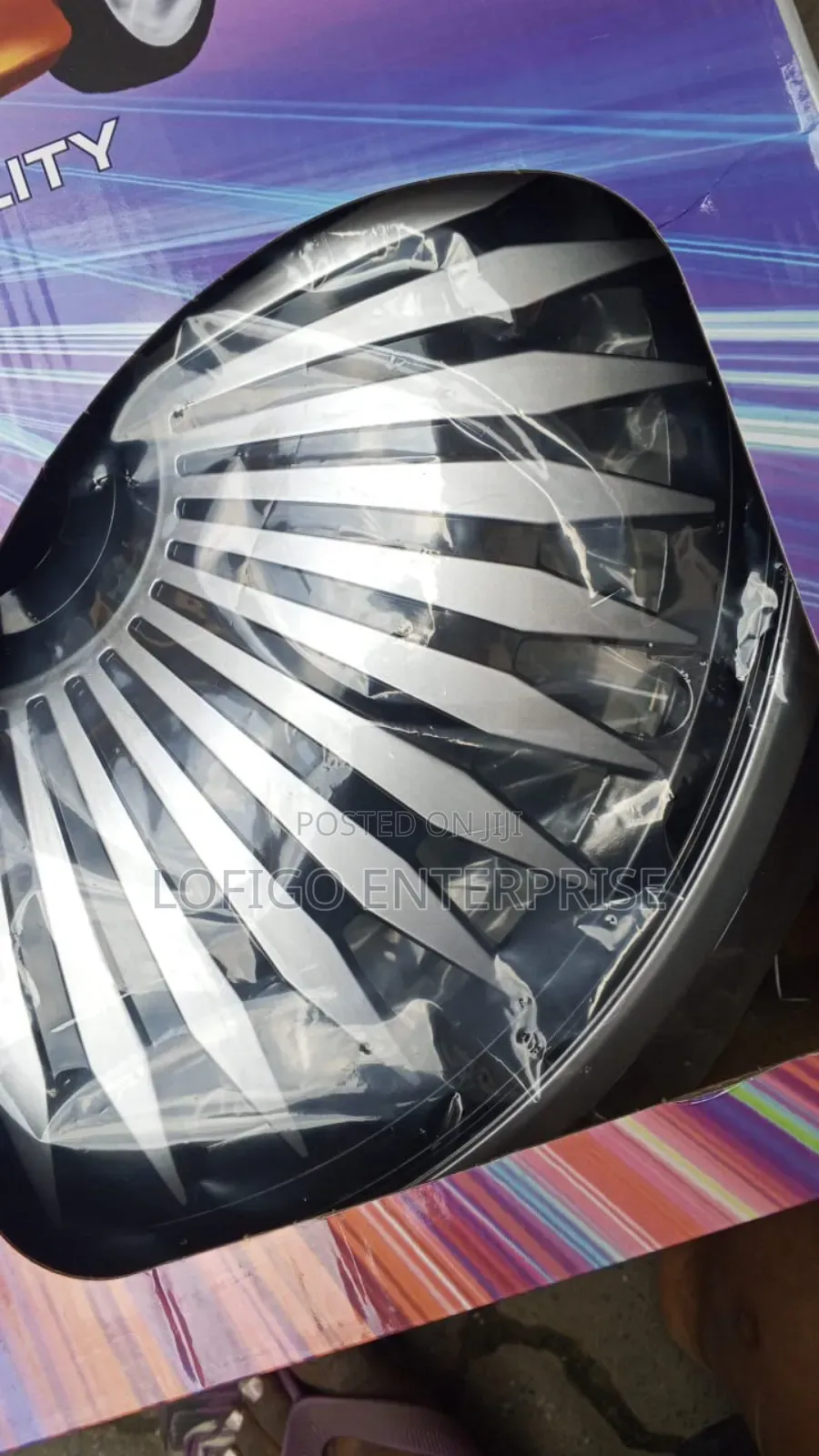 🚗 Stylish Car Wheel Covers / Hubcaps for Sale