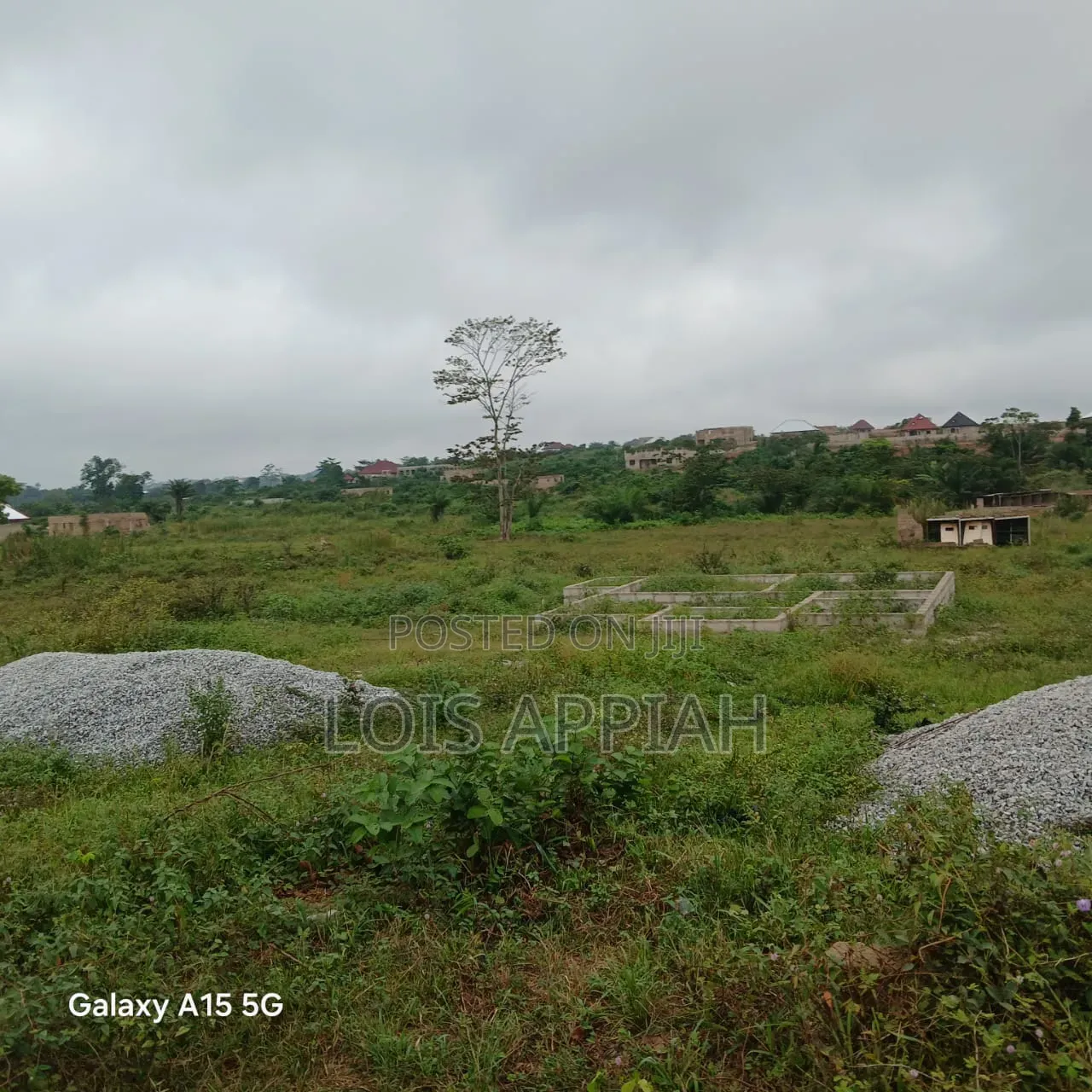 80ft×90ft Plots of Land for Sale @ Pakyi No.2