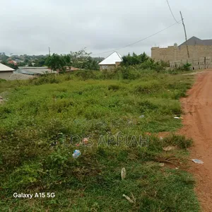 80ft×90ft Plots of Land for Sale @ Pakyi No.2