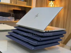 Laptop HP EliteBook 840 G9 16GB Intel Core i5 SSD 256GB