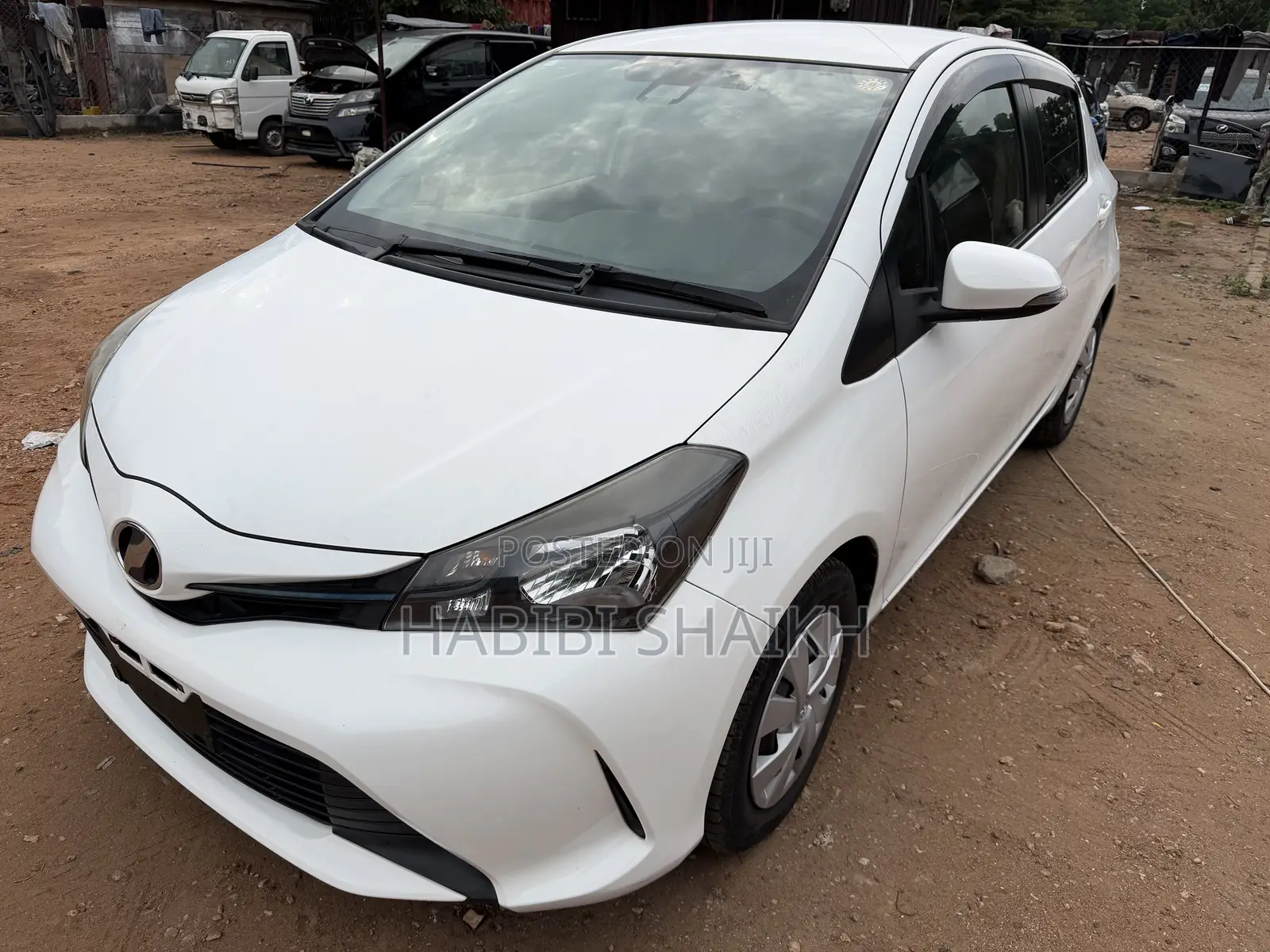 Toyota Vitz 1.3 FWD 5dr 2016 White