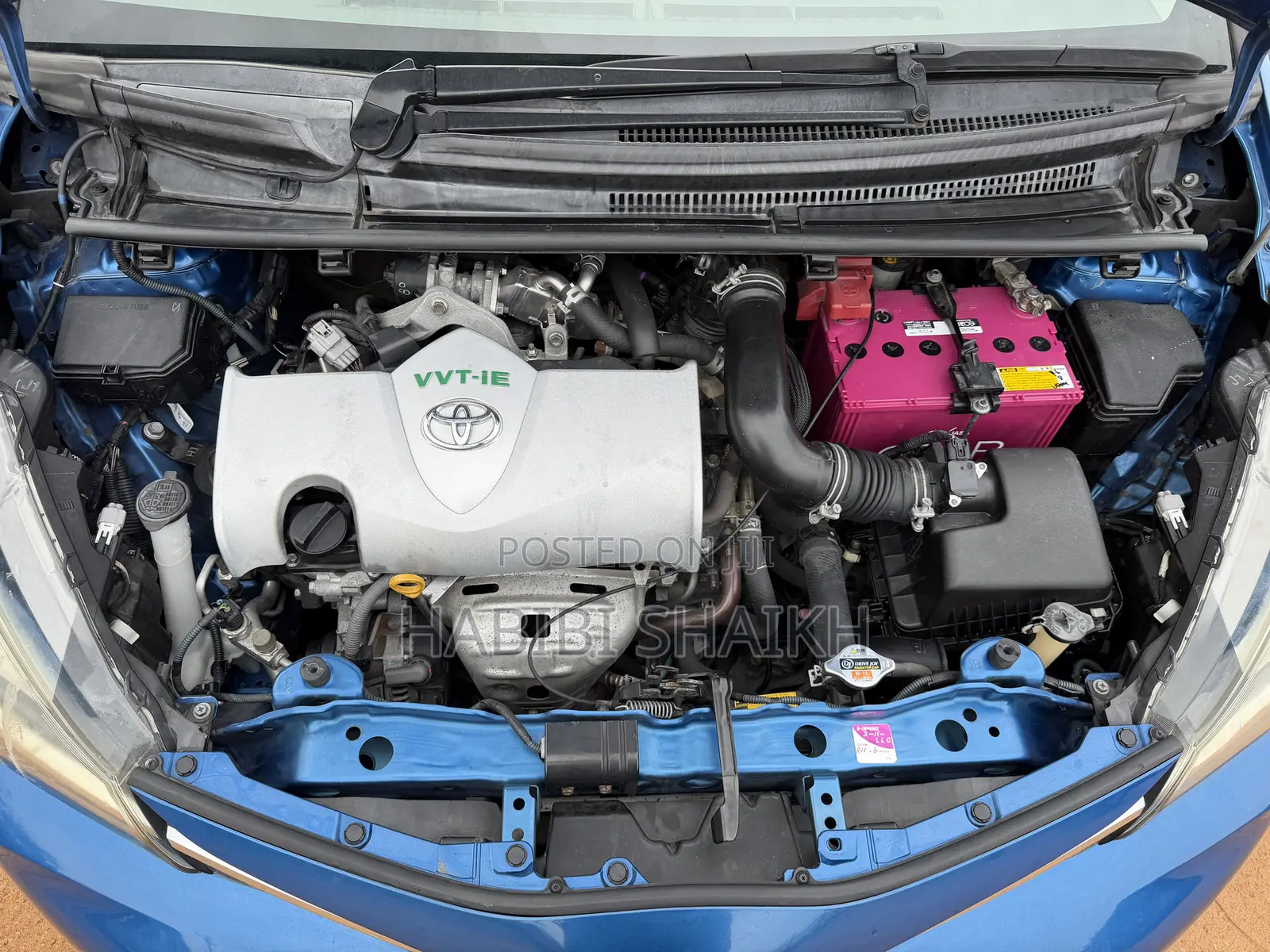 Toyota Vitz 1.3 FWD 5dr 2014 Blue
