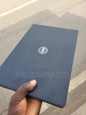 Laptop Dell Latitude 3500 8GB Intel Core i7 HDD+SSD 256GB