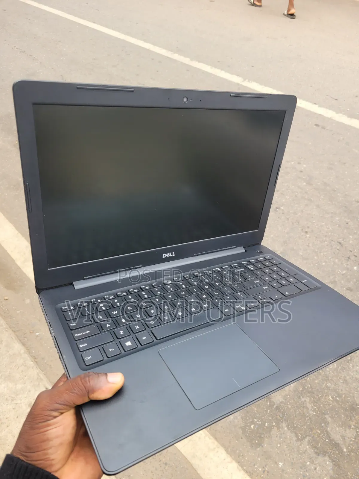 Laptop Dell Latitude 3500 8GB Intel Core i7 HDD+SSD 256GB