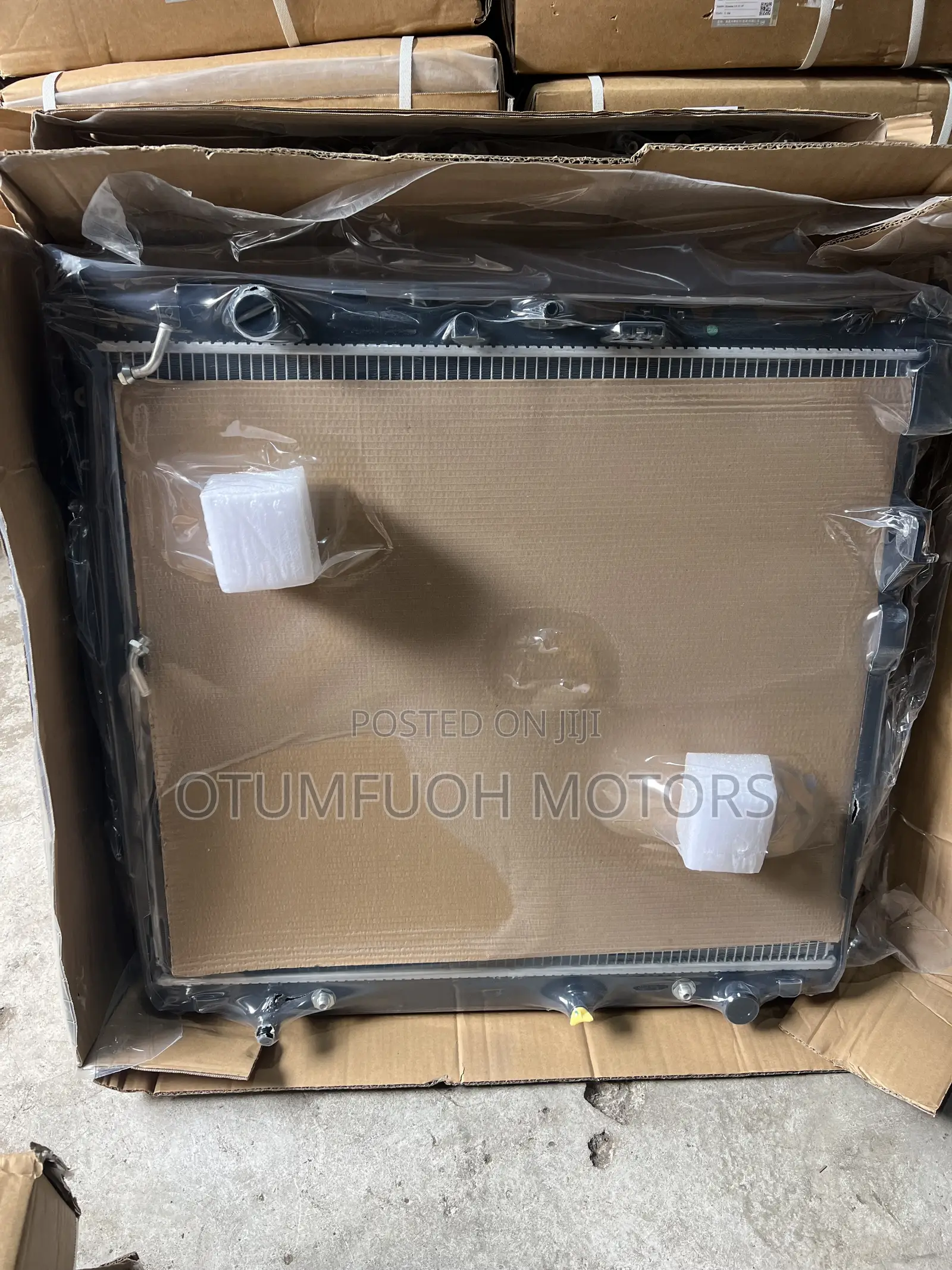 Toyota Tundra 2023 2024 2025 Radiator (Water Tank)