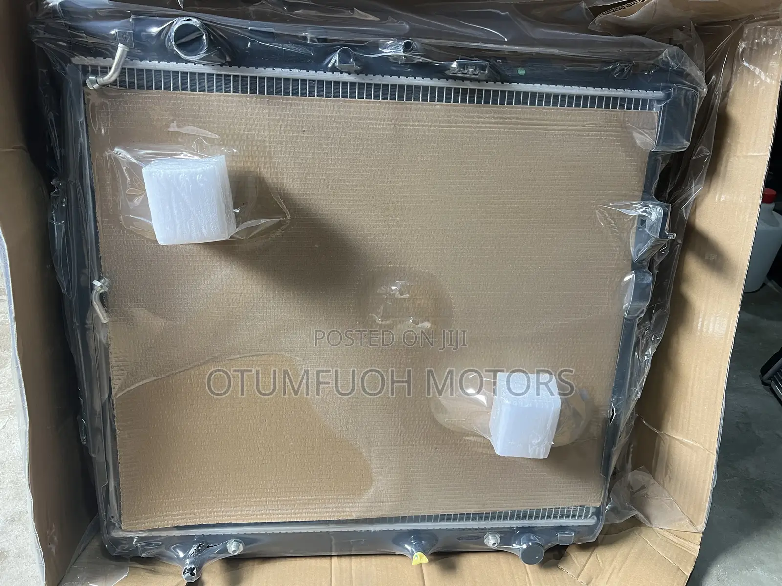 Toyota Tundra 2023 2024 2025 Radiator (Water Tank)