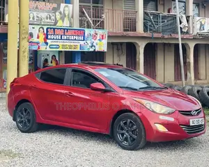 Hyundai Elantra Limited Sedan FWD (1.8L 4cyl 6A) 2013 Red