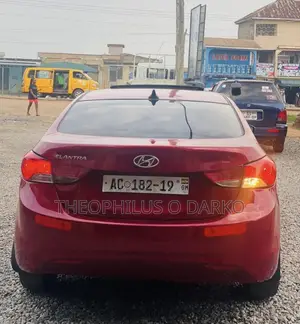 Hyundai Elantra Limited Sedan FWD (1.8L 4cyl 6A) 2013 Red