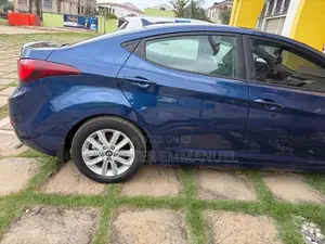 Hyundai Elantra SE 4dr Sedan (1.8L 4cyl 6M) 2015 Blue
