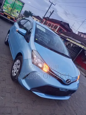 Toyota Vitz 1.3 FWD 5dr 2015 Blue