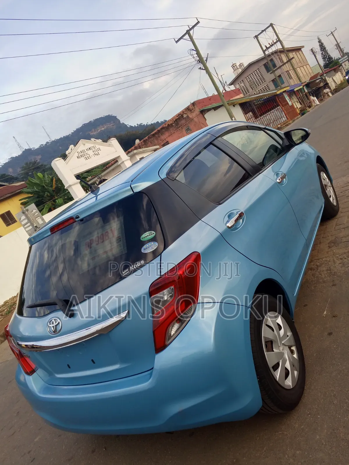 Toyota Vitz 1.3 FWD 5dr 2015 Blue