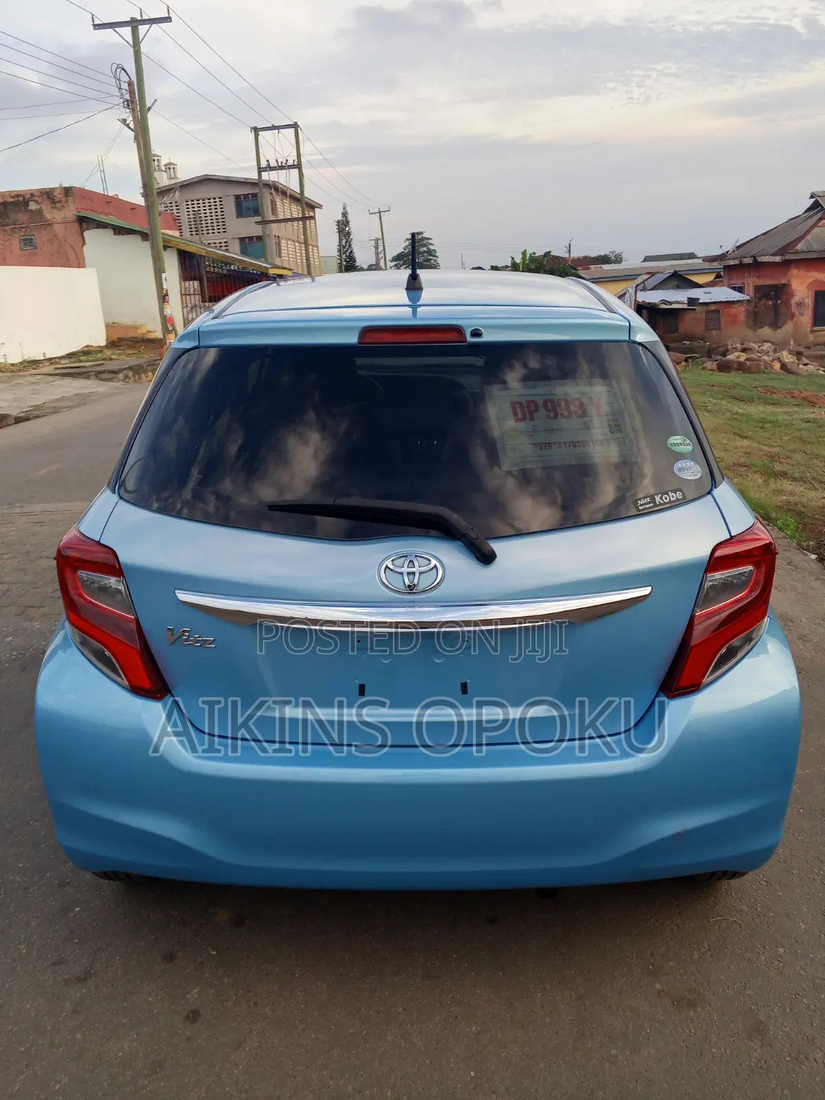 Toyota Vitz 1.3 FWD 5dr 2015 Blue