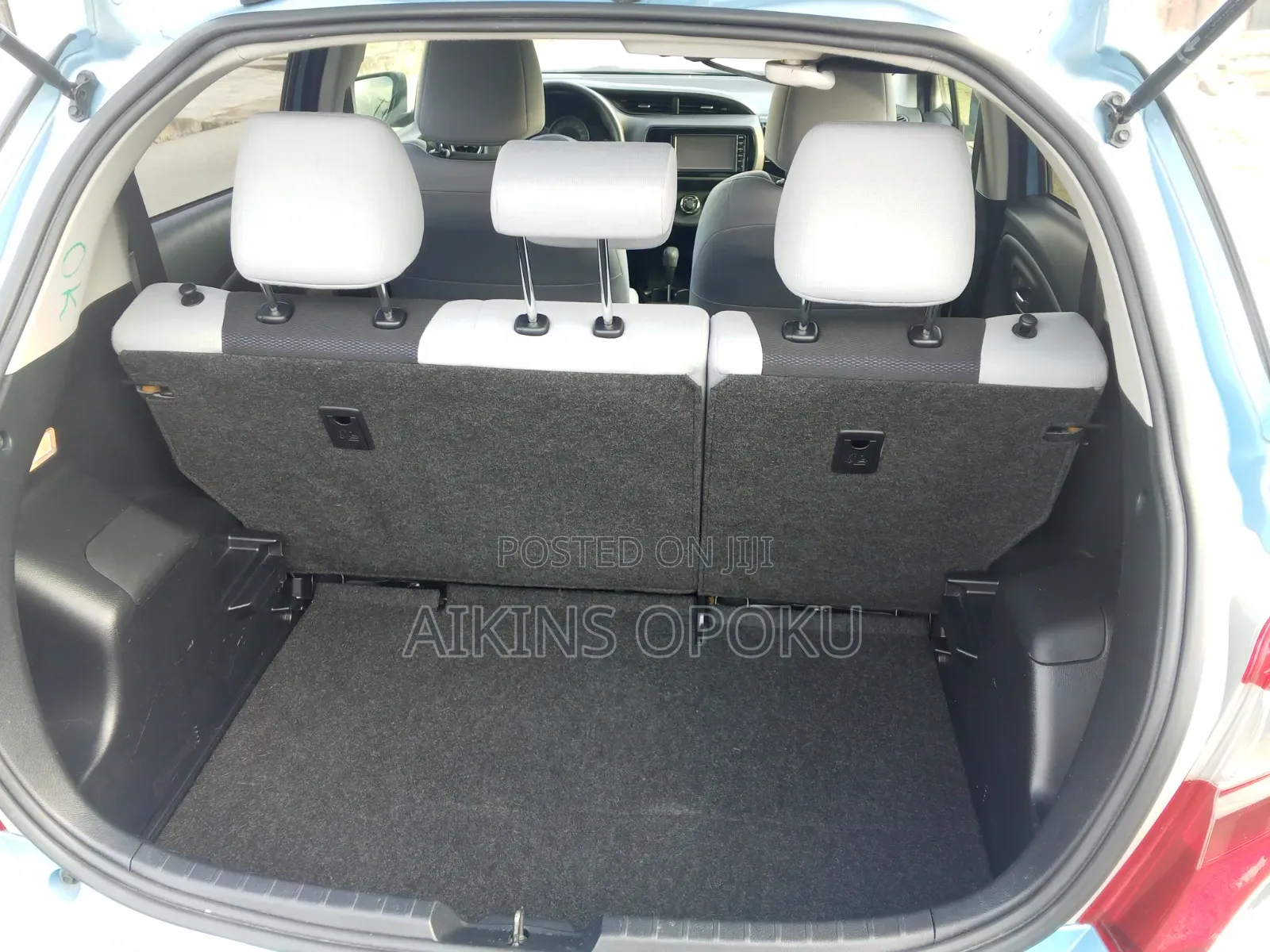 Toyota Vitz 1.3 FWD 5dr 2015 Blue