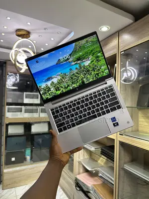 Laptop HP EliteBook 640 G9 16GB Intel Core i5 SSD 512GB