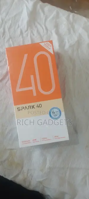 New Tecno Spark 40 128 GB Black