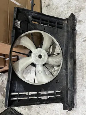 Toyota Corolla 2009 2010 2011 2012 2013 Fan