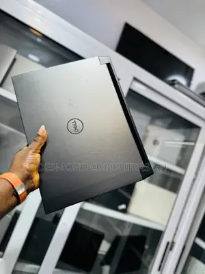 Laptop Dell G16 7620 16GB Intel Core i7 SSD 512GB