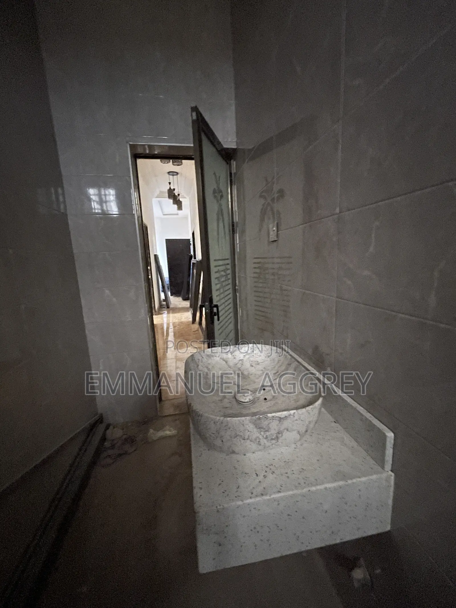 Chamber Hall/Single Room Self-Contained Available for Rent in Kasoa