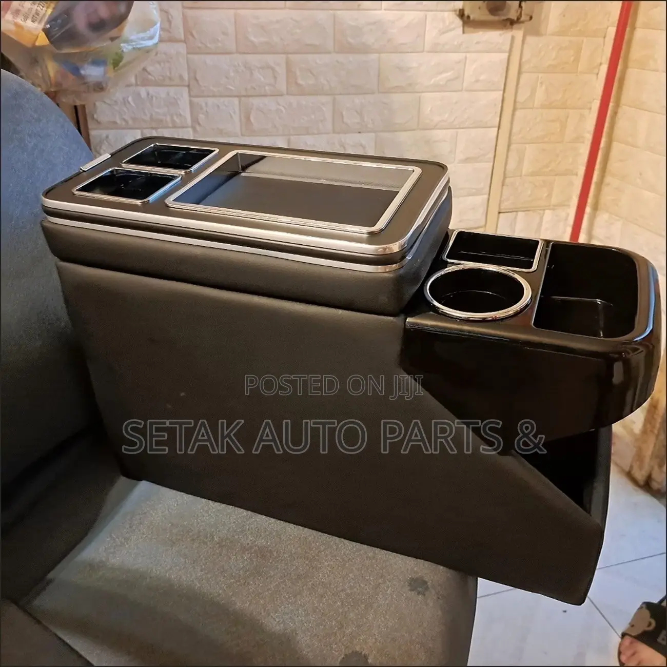 High Quality Universal Armrest Central Console Box for Voxy / Noah