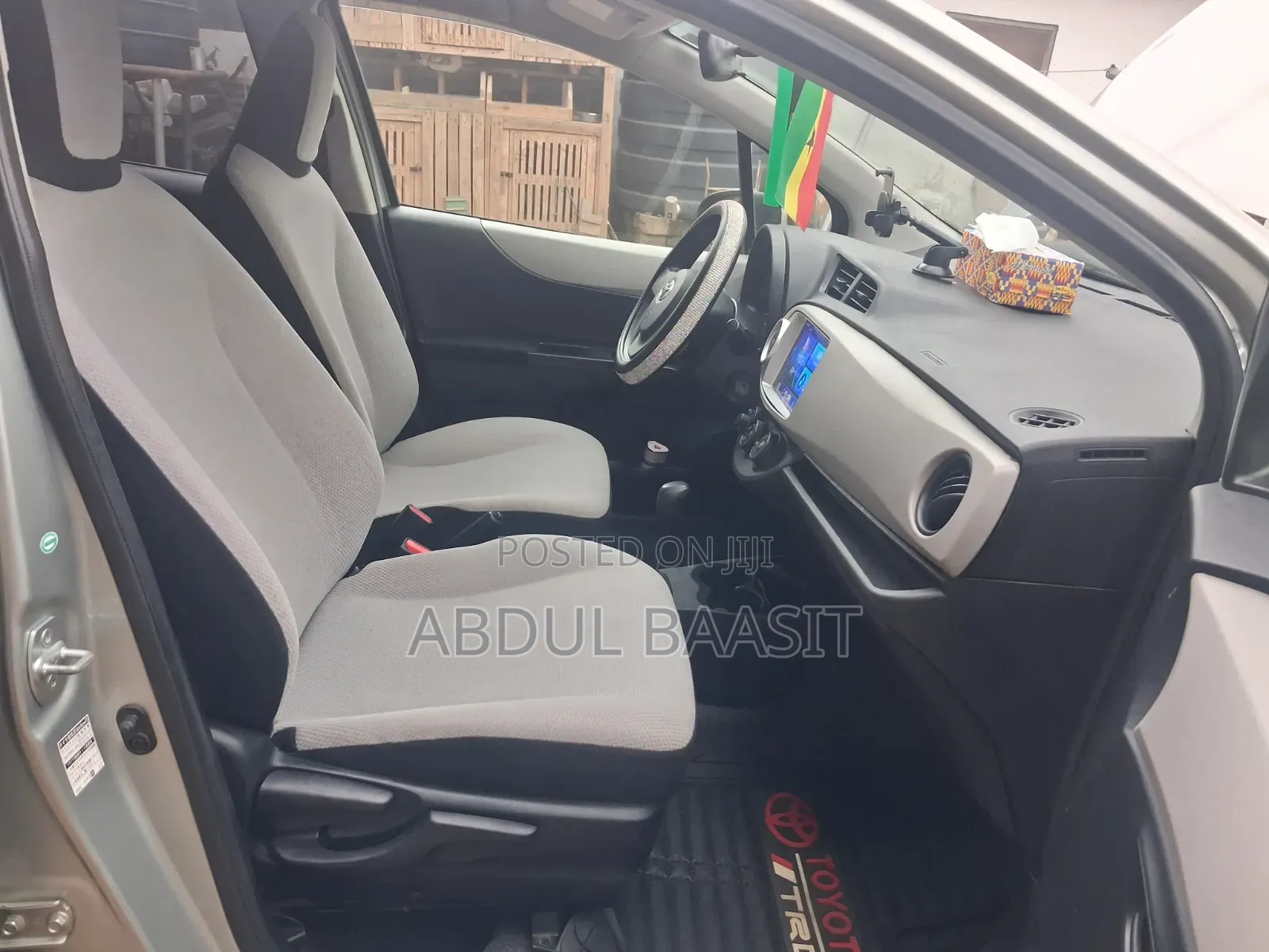 Toyota Vitz 2012 Gray