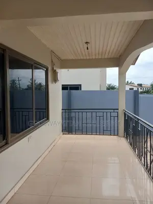 3bdrm House in East Legon, Adjiriganor for rent