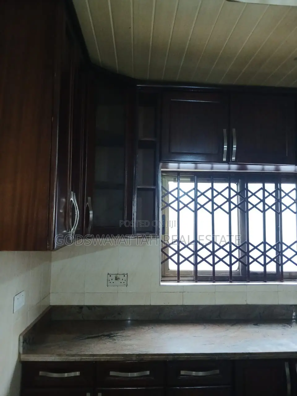 3bdrm House in East Legon, Adjiriganor for rent