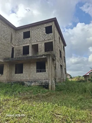 52 Bedroom House