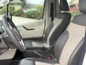 Toyota HiAce 2023 White