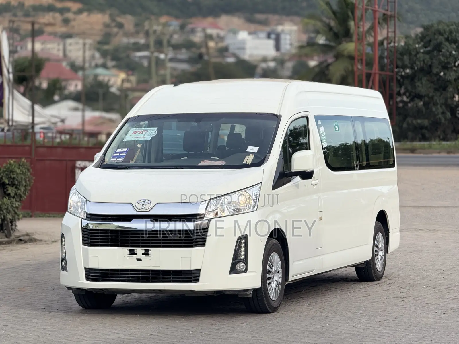 Toyota HiAce 2023 White