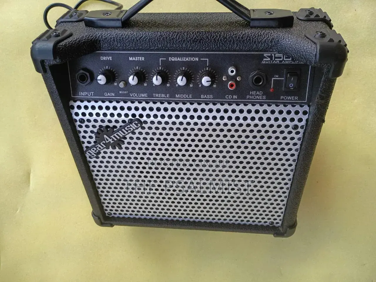 Gear4Music S156 15Watts Guitar Amplifier
